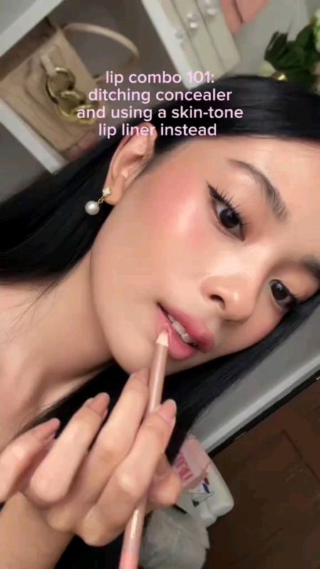 DETAIL LIP LINER COCONUT #lipcombo #lipliner #lippies #makeup #beauty #buynow #musthave #getyoursnow #viceco #detail #blk #lips #girls #student
