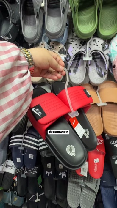 Napaka Angas nito#slides #slipperswear #nike #velcro