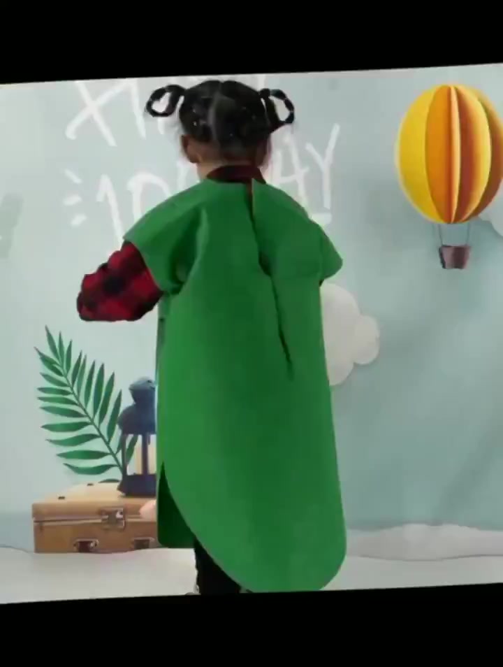 MOLAMGO Nutrition Month Catwalk Stage Vegetable Dress Up Pineapple Strawberry Melon And Fruit Creative Children's Day Halloween #Nutritionmonth #fruit