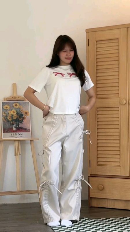 So kokwit #drawstring #baggypants #coquette