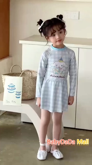 #swimming #kuromi #Cinnamon is a beautiful children’s swimsuit, three-piece set