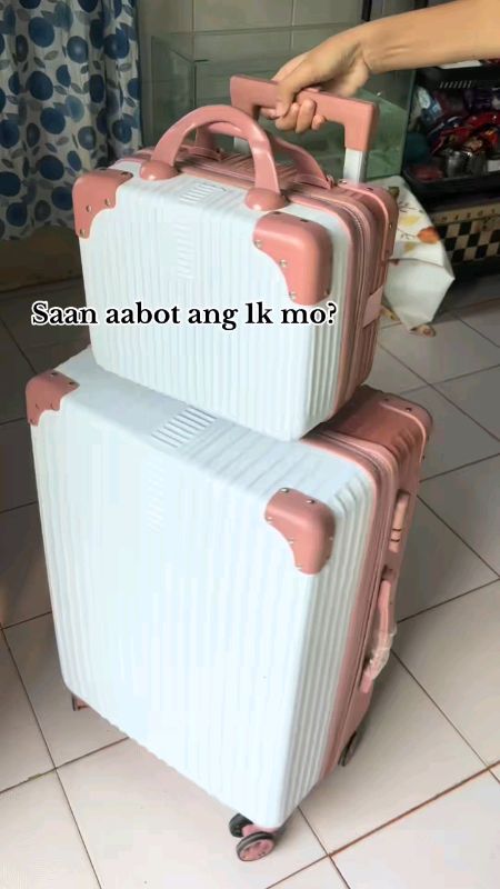 Buy1Take1 Luggage ✨💖#suitcase #maleta #luggage #travelbag #traveller #trolleybag #travel #fashion #XtraChallenge #FreeCoinsInShopeeVideo #sulit #mura