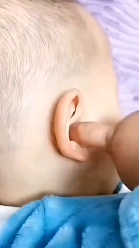 COZYLAND baby ear care tool.❤️#trending#viral #fyp #freecoinsashoppee #masmurasashoppe