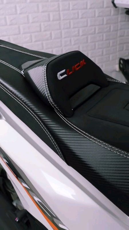 HONDA CLick 125 V1, V2 Camel Back Seat 😎😎🤙 #hondaclick #MasMuraSaShopee