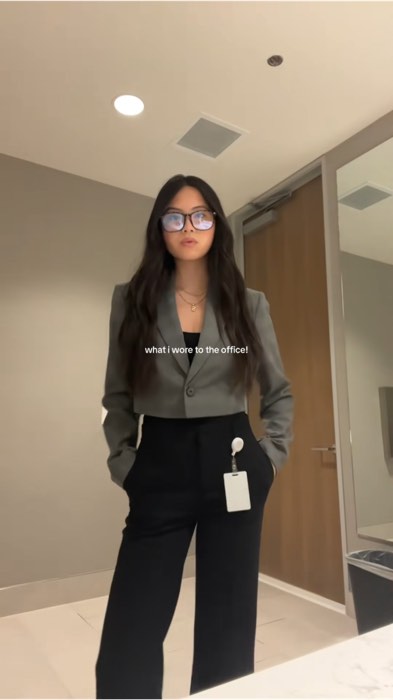 so obsessed with this fit 😭✨❤️#MasMuraSaShopee #fyp #trending #OOTD #Outfit #fit #richfit #officefit #corporatefit