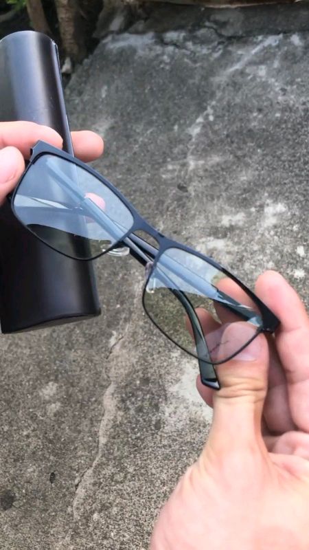 Anti Radiation Glasses ✨#antiradiation #glasses #men #women #safety #aesthetic#style #photochromic #eyeglasses #trending #fyp #FreeCoinsInShopeeVideo