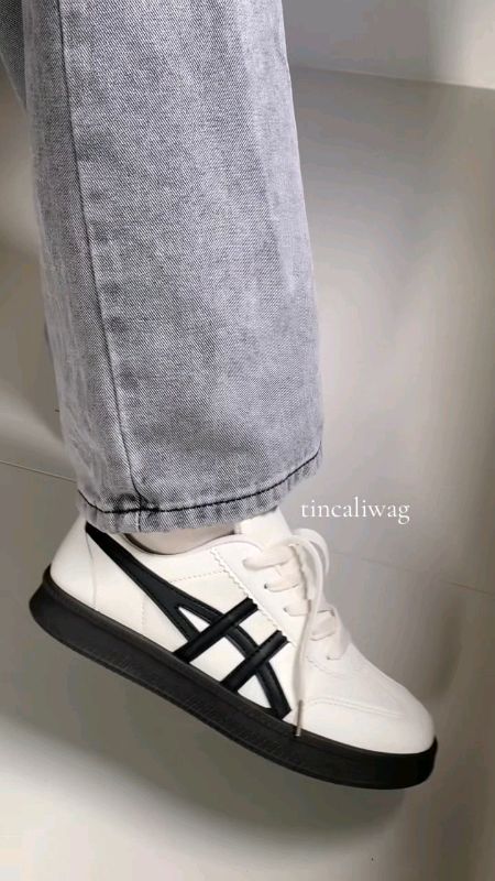 #yoto #sneakers #yoto #MasMuraSaShopee #viral #fyp #FreeCoinsInShopeeVideo #fypviral
