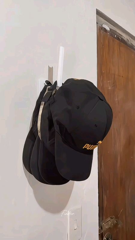 Hat & Bags Organizer Adhesive Hook 😍 iwas kalat sa bahay mga momshies kaya checkout na #FreeCoinsInShopeeVideo #MasMuraSaShopee