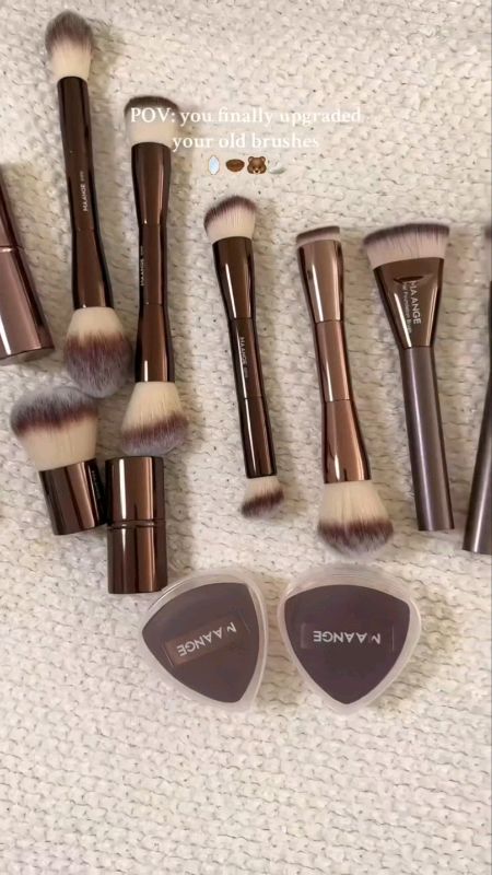 makeup brush set #fyp #brushset #makeupbrush #maange #multifunction #makeuppuff #trending