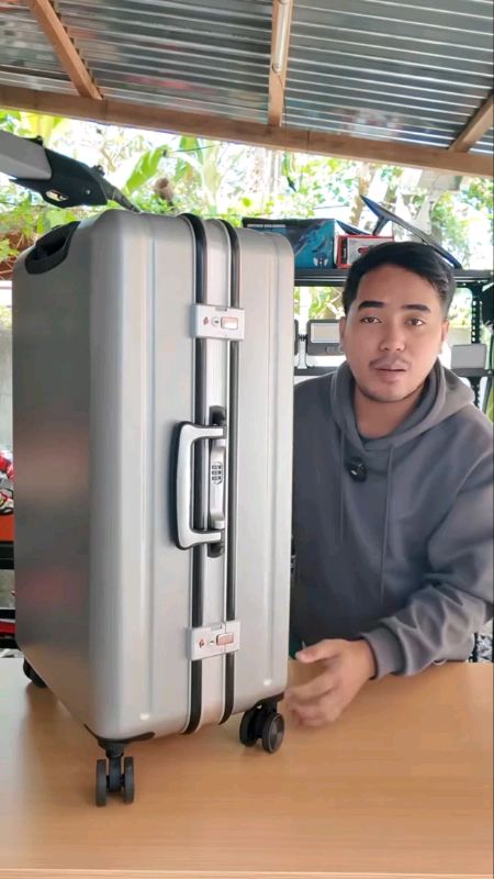 #luggage #stitch #FreeCoinsInShopeeVideo #MasMuraSaShopee #fyp #trending #viral #aluminumluggage #travelbag #shopee