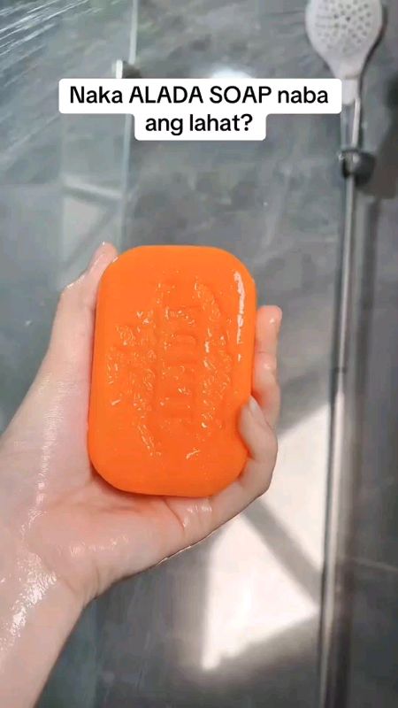 Proven whitening soap na super effective! ✨Whitens skin in just days ✨Helps remove pimples, scars, & dark spots ✨Smooth & glowing ang skin after wash!