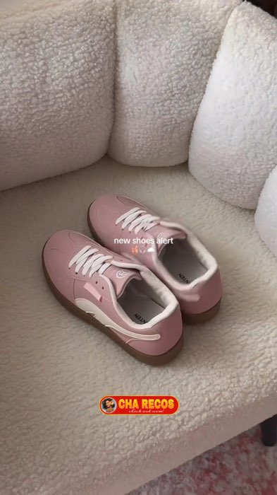 affordable pink shoes 🩰💫 #shoes #charecos #WishlistMoSagotKo #HugotSaShopee #MasMuraSaShopee #FreeCoinsInShopeeVideo