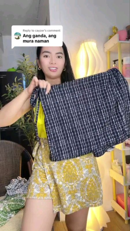 Super nice in person 😍 Add this to your OOTD🥰 Available in different printed design ✨#FreeCoinsInShopeeVideo #MasMuraSaShopee #OOTD #skort
