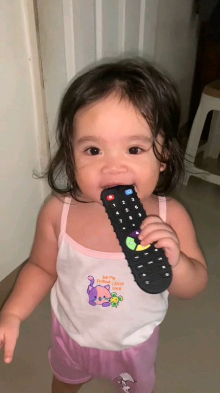 🔥 Teether na remote:❤😍 #teether #remote #remoteteether #teethingstage #teethingbaby #teething #baby #babyneed #fyp #foryou #shopee #shopeeVideo