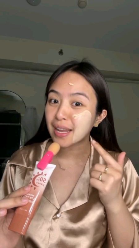 NEW ❗ TEN TWENTY Premium Glow Tinted Sunscreen na sobrang affordable #tentwenty #ShopeePHPayday #FreeCoinsInShopeeVideo #MasMuraSaShopee