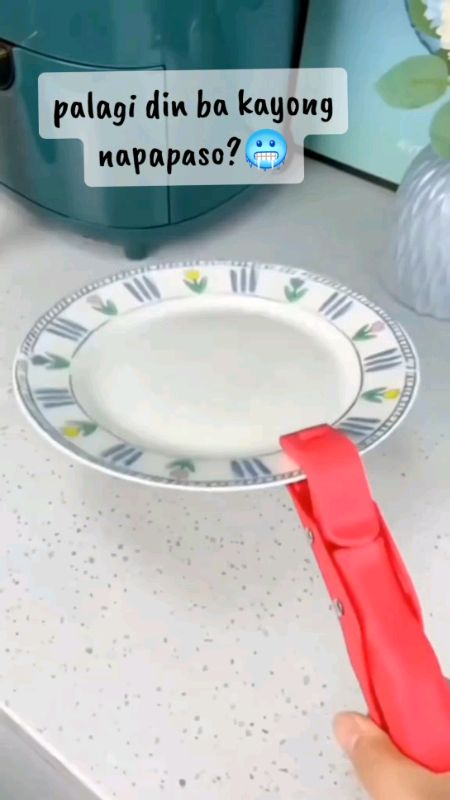 Anti Scalding Clip Meal Bowls Tongs Silicone Kitchen Bowl Clip Gripper Durable Non-slip Holder#shopeefinds #godsgrace #FreeCoinsInShopeeVideo