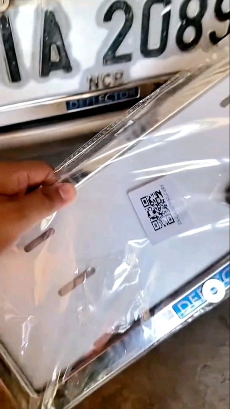 License Plate Frame #MetalChrome #LicensePlate #plateFrames #carplate #coverplate #platenumberholder #shopee #fyp #viralvideo #trending #bestseller