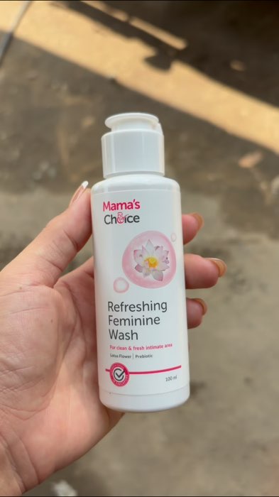 Safe for pregnant women and lactating mom. #MamasChoice #femininewash #SafeforPregnantWomen #safeforlactatingmom #MasMuraSaShopee #HugotSaShopee #fyp