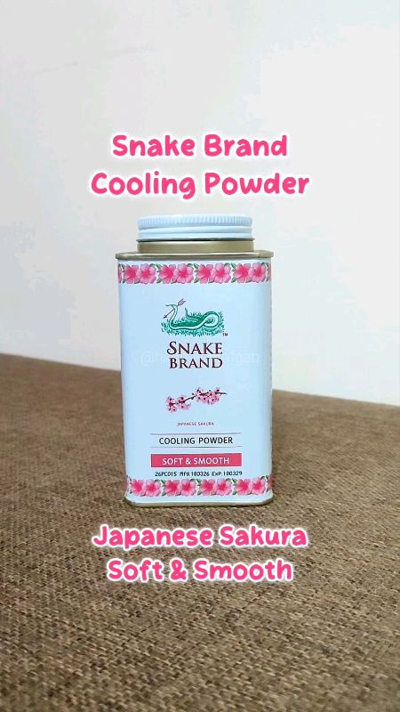 Snake Brand Cooling Powder ❄🌸 #snakebrand #snakebrandcoolingpowder #snakebrandpowder #coolingpowder #bodypowder #pricklyheatpowder #sakurapowder