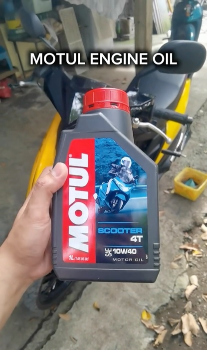￼Motul Scooter 4t Motorcycle oil 1L10W40 SAE Fully Synthetic Engine Oil Honda Power Genuine Strok  #MOTUL #SCOOTER #MOTORCYCLE #OIL #ENGINEOIL