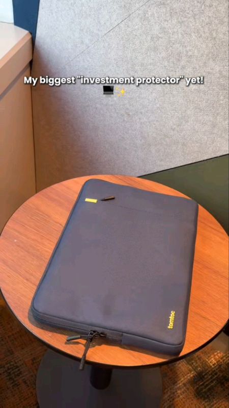 Tomtoc A13 laptop sleeve bag BUY NOW 👌🏻‼️#ShopeePHPaydaySale #MasMuraSaShopee #Shopee33InstantSurprise #WatchNowSaveBig