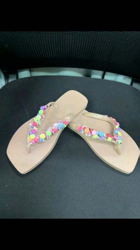 #flipflops #slippers #FreeCoinsInShopeeVideo #MasMuraSaShopee #hugotsashopee #fyp #trending #viral