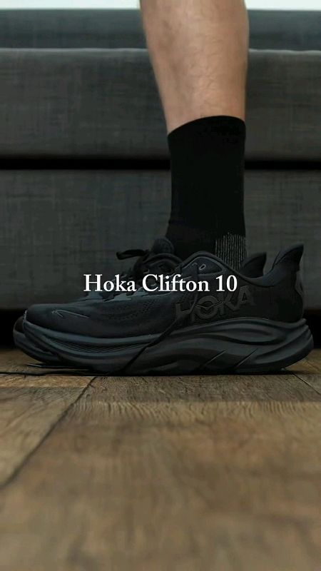 #hoka #hokaclifton10 #hokaclifton #HokaMensShoes #hokarunningshoes #mensrunningshoes #fyp #foryou #trending #shopeeph #MasMuraSaShopee #shopeeVideo